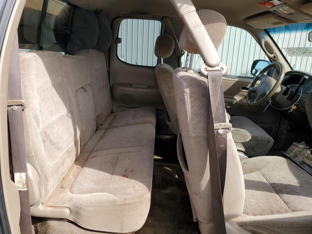 2002 Toyota Tundra - Image 7
