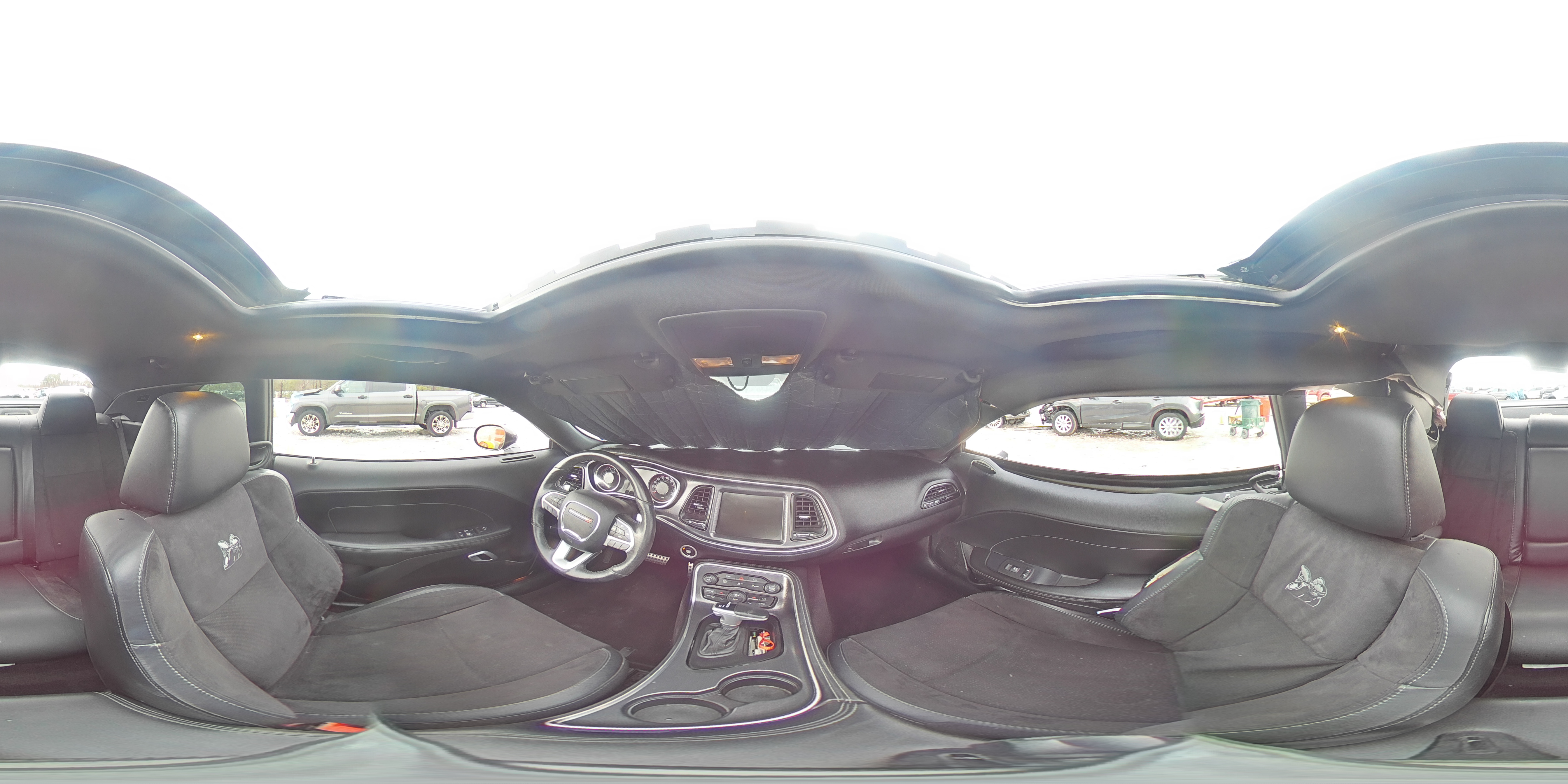 2016 Dodge Challenger - Image 15