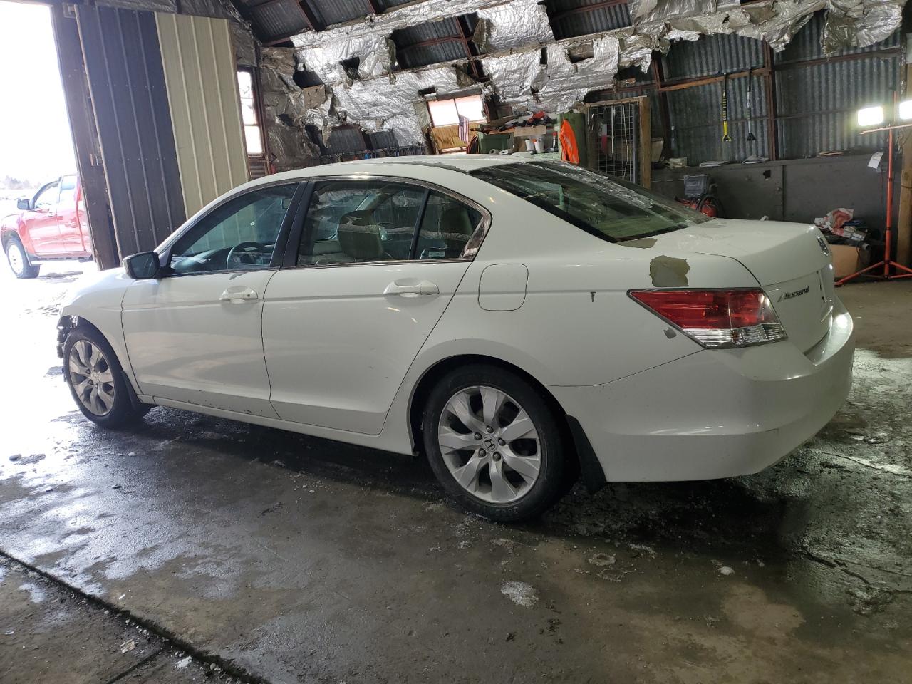 2010 Honda Accord - Image 2