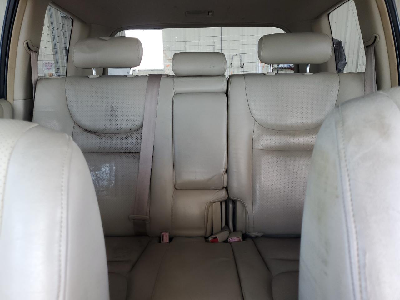 2002 Toyota Highlander - Image 10