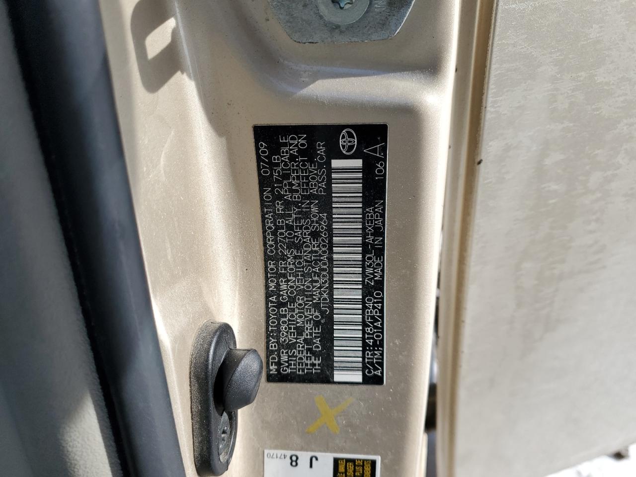 2010 Toyota Prius - Image 13