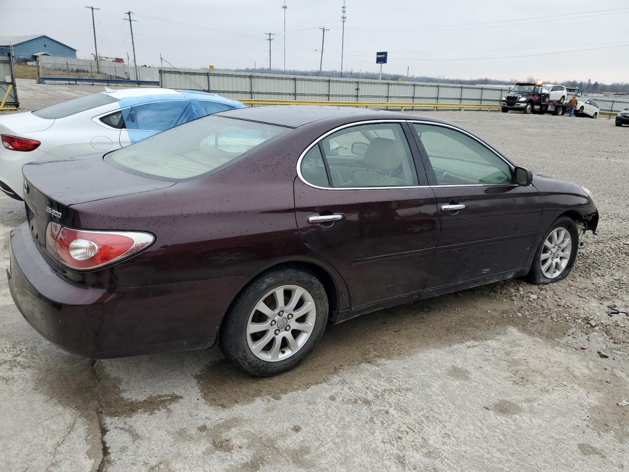 2003 Lexus ES - Image 3