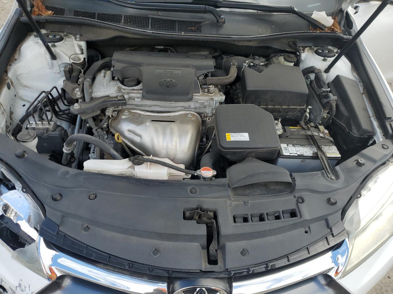 2016 Toyota Camry - Image 11