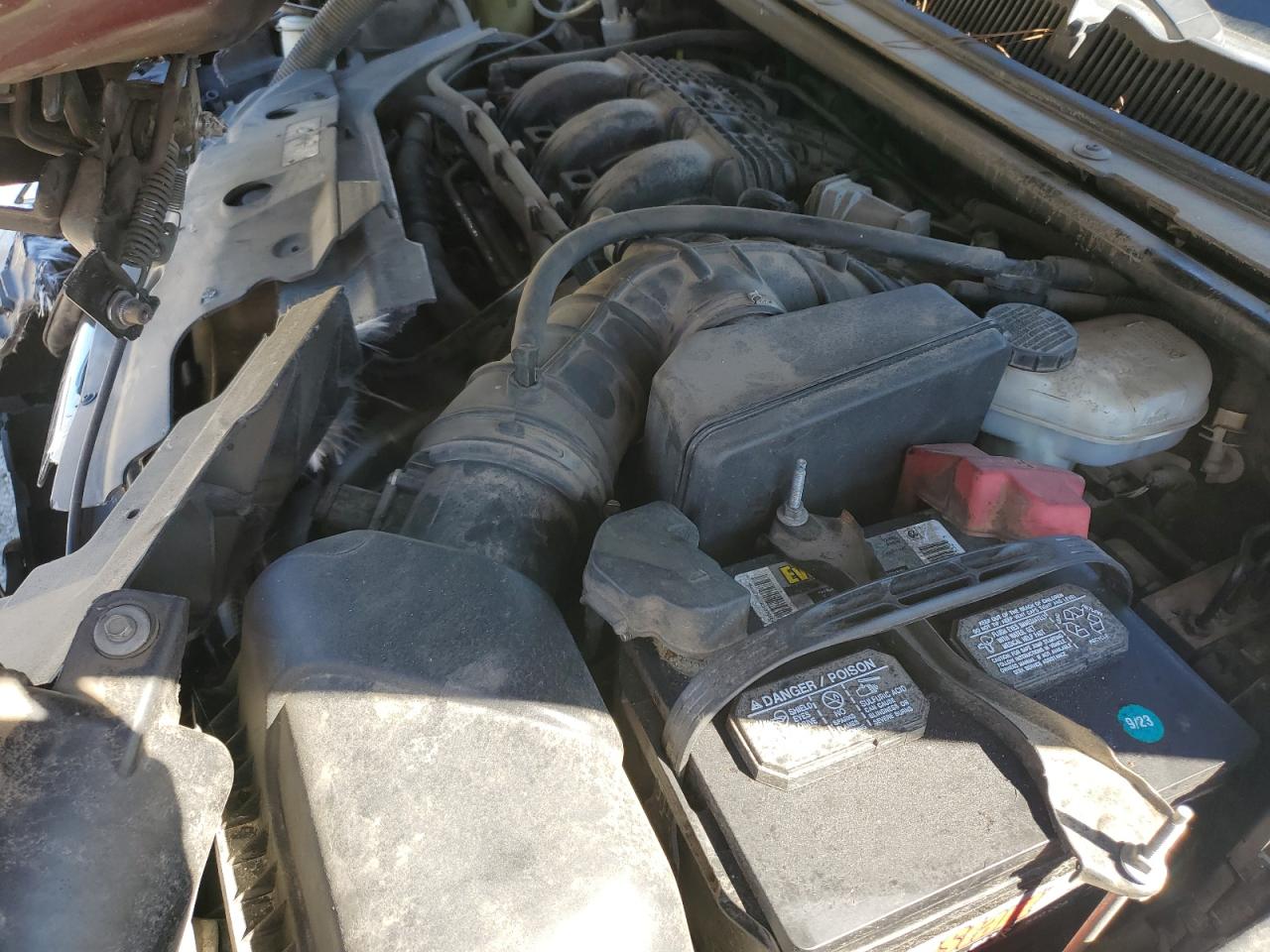 2011 Ford Taurus - Image 12
