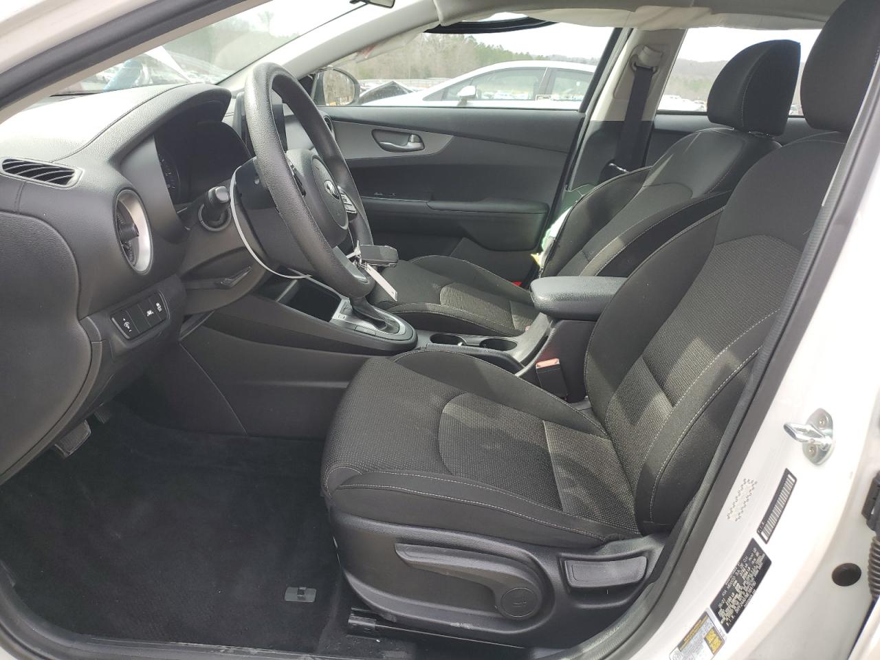 2021 Kia Forte - Image 7