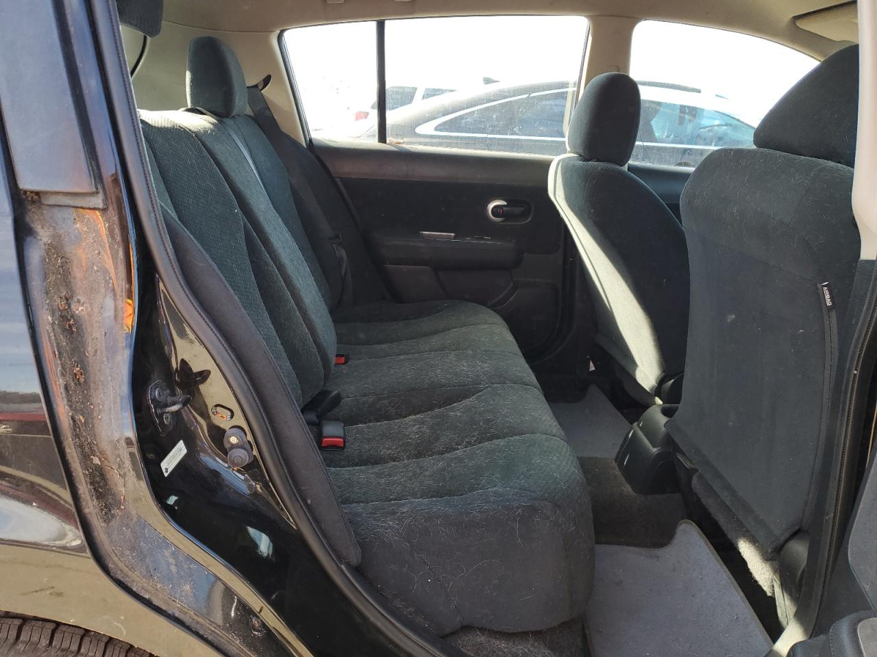 2012 Nissan Versa - Image 10