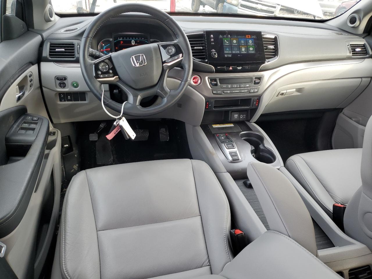 2022 Honda Pilot - Image 8