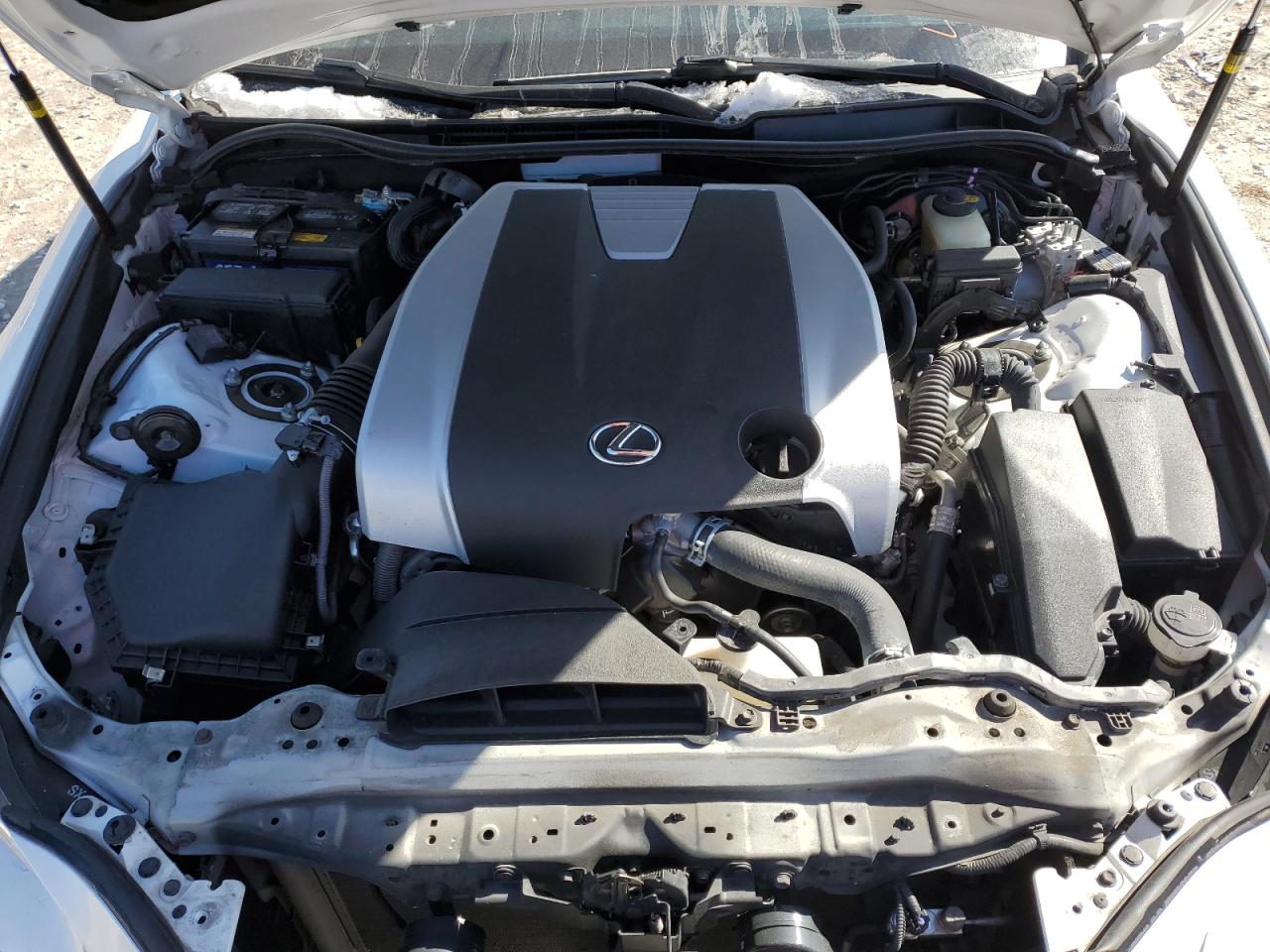 2016 Lexus IS - Image 11