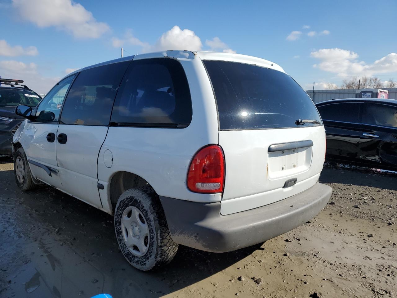 1999 Dodge Caravan - Image 2