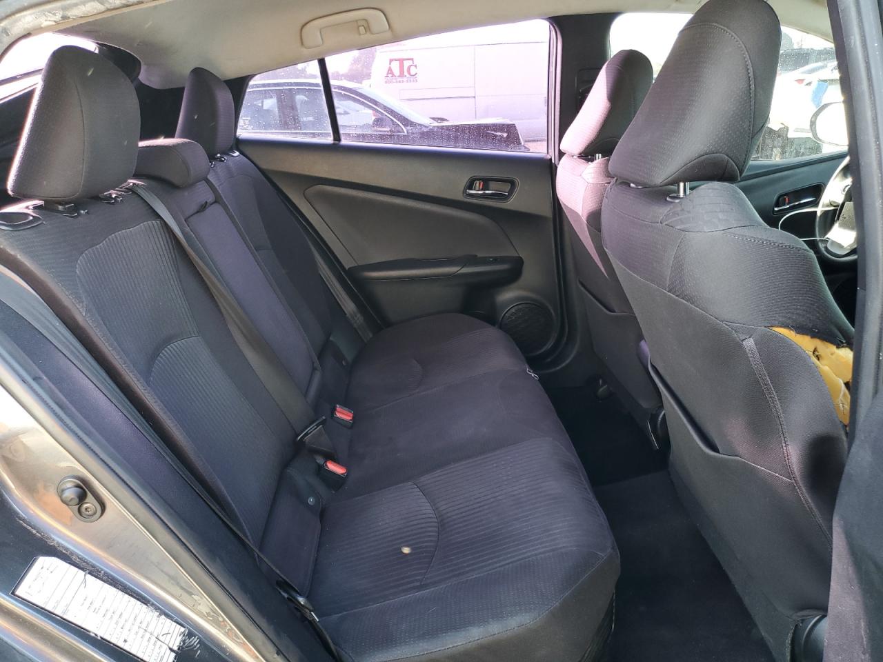 2016 Toyota Prius - Image 10