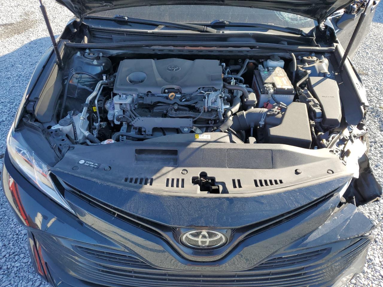 2020 Toyota Camry - Image 12