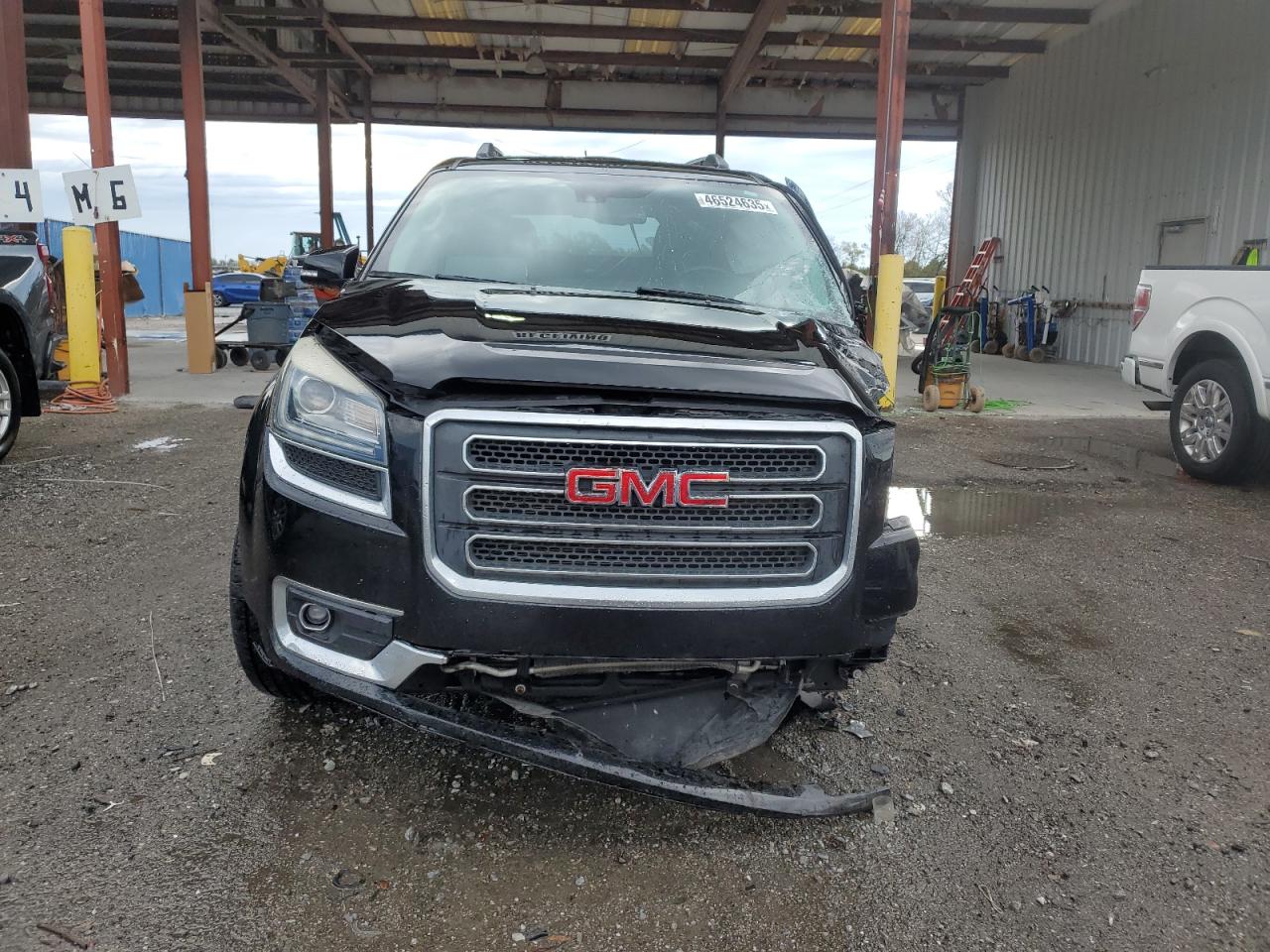 2016 GMC Acadia - Image 5