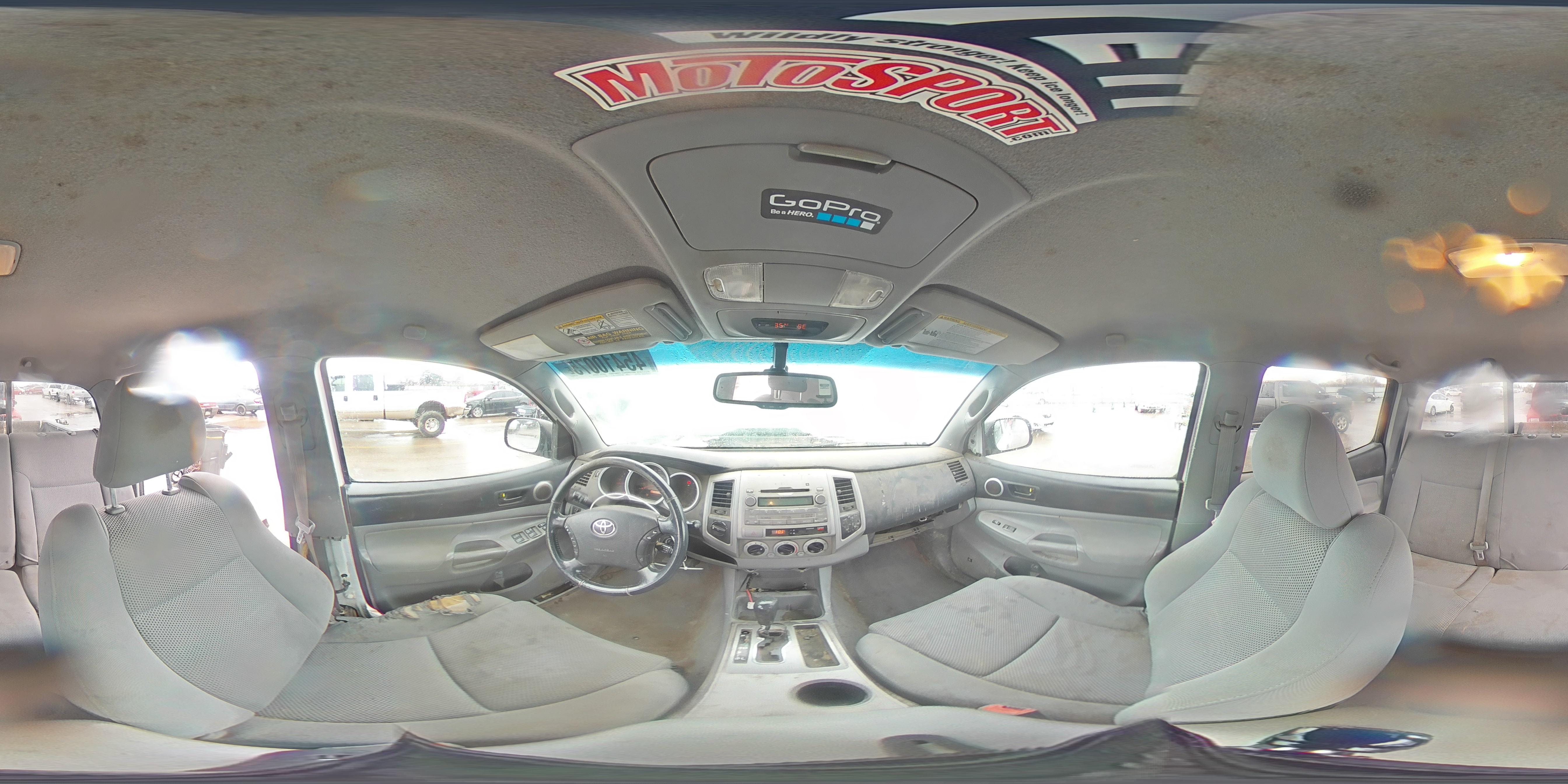 2009 Toyota Tacoma - Image 12