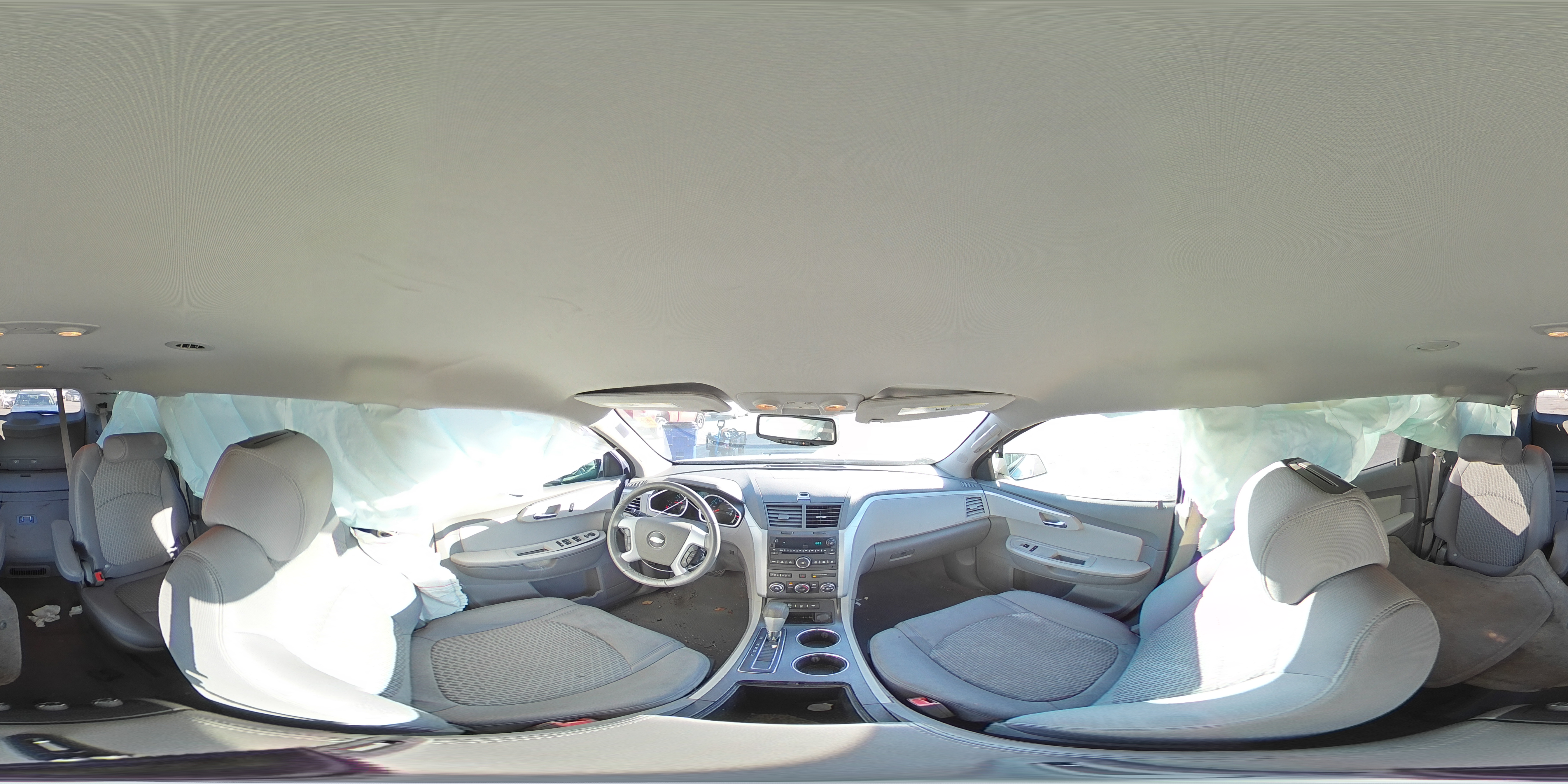 2012 Chevrolet Traverse - Image 14