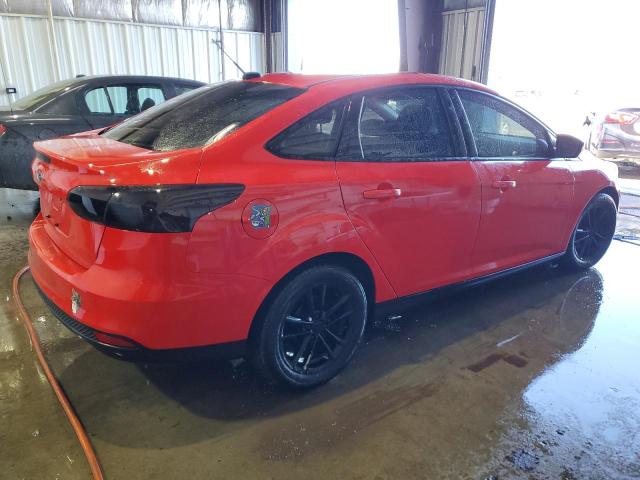  FORD FOCUS 2017 Красный