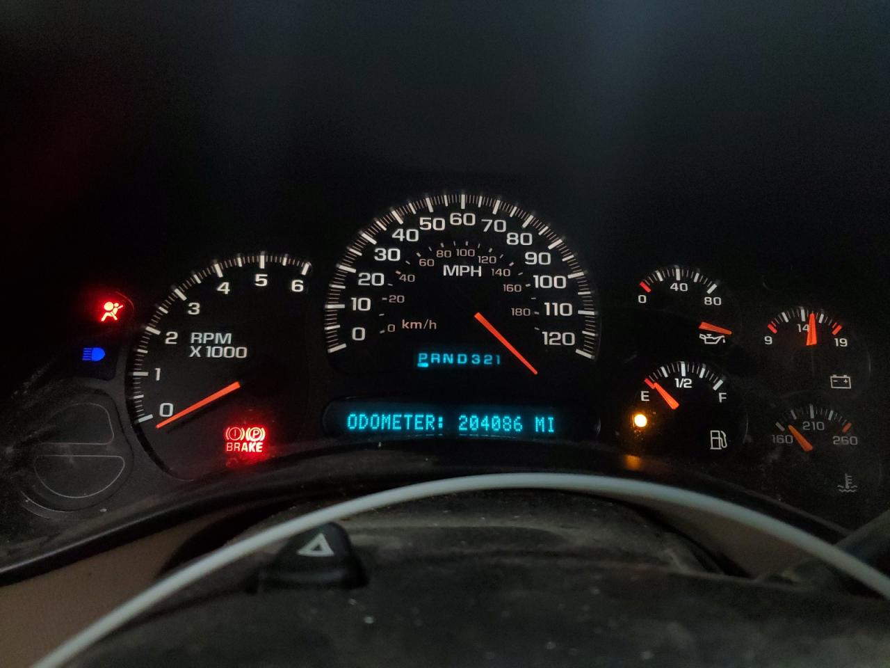 2005 GMC Sierra - Image 9