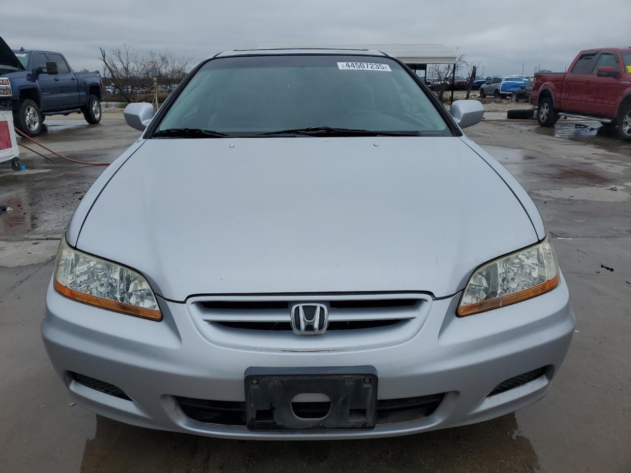 2002 Honda Accord - Image 5