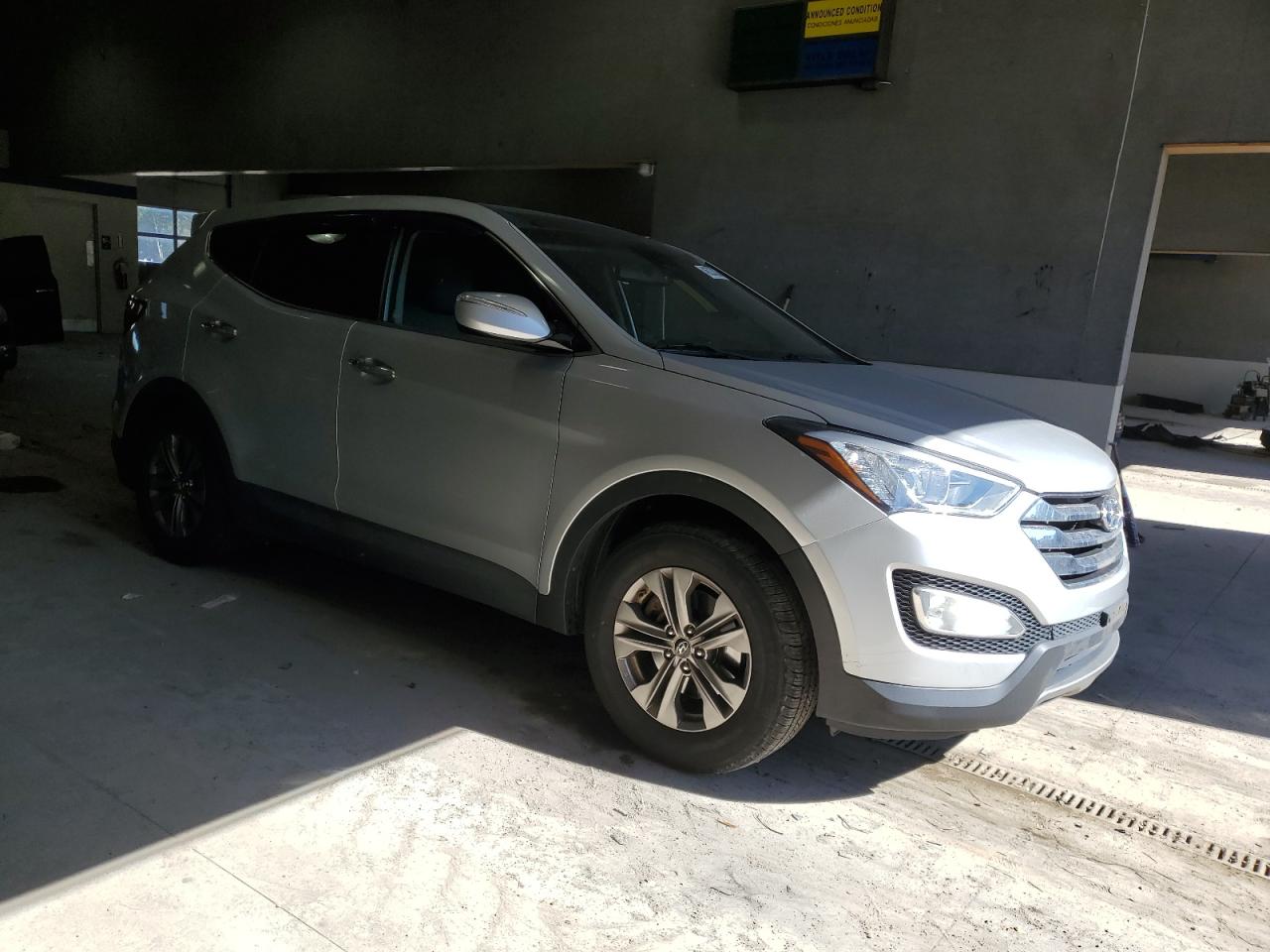 2013 Hyundai Santa Fe - Image 4