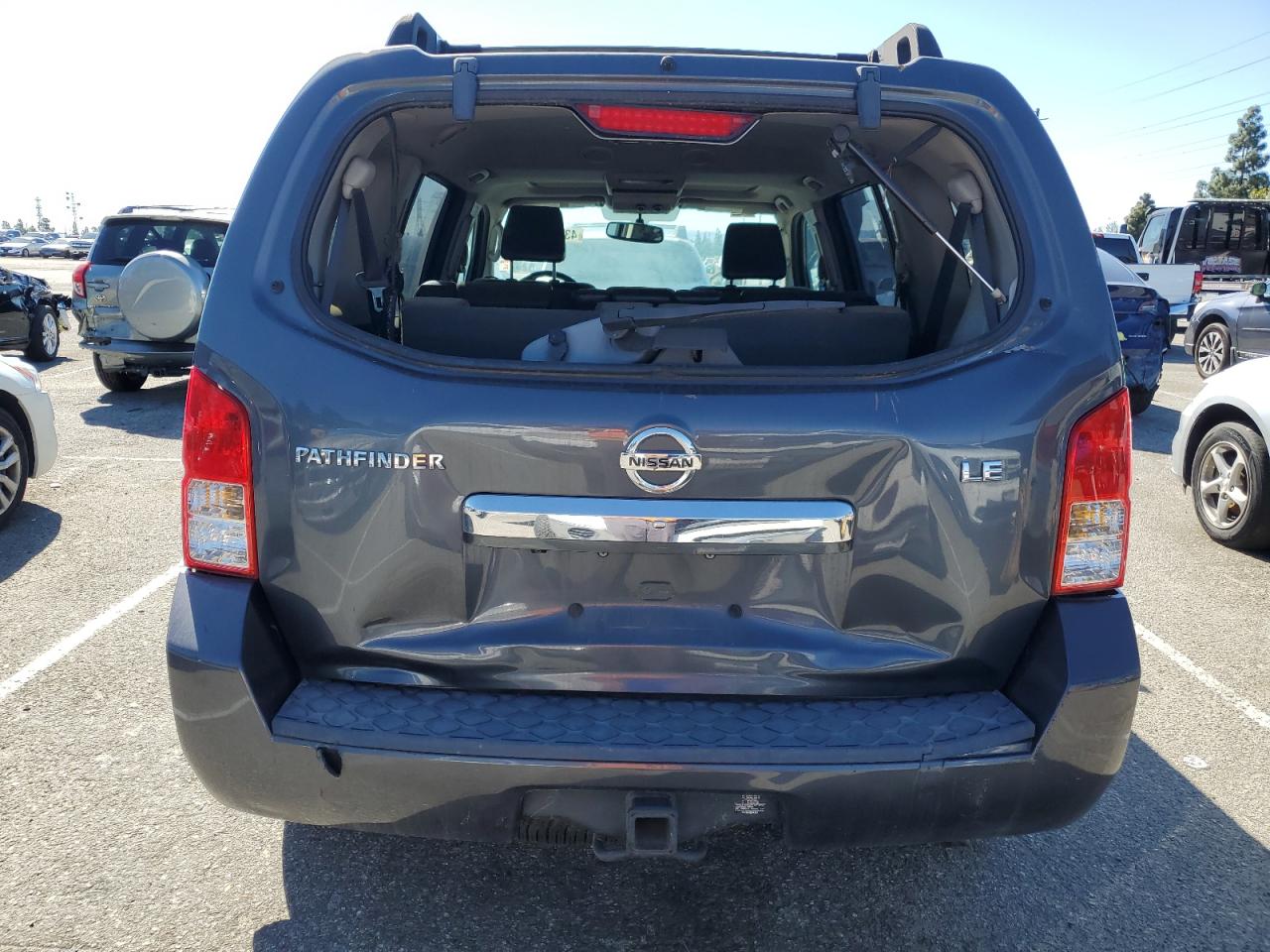 2010 Nissan Pathfinder - Image 6