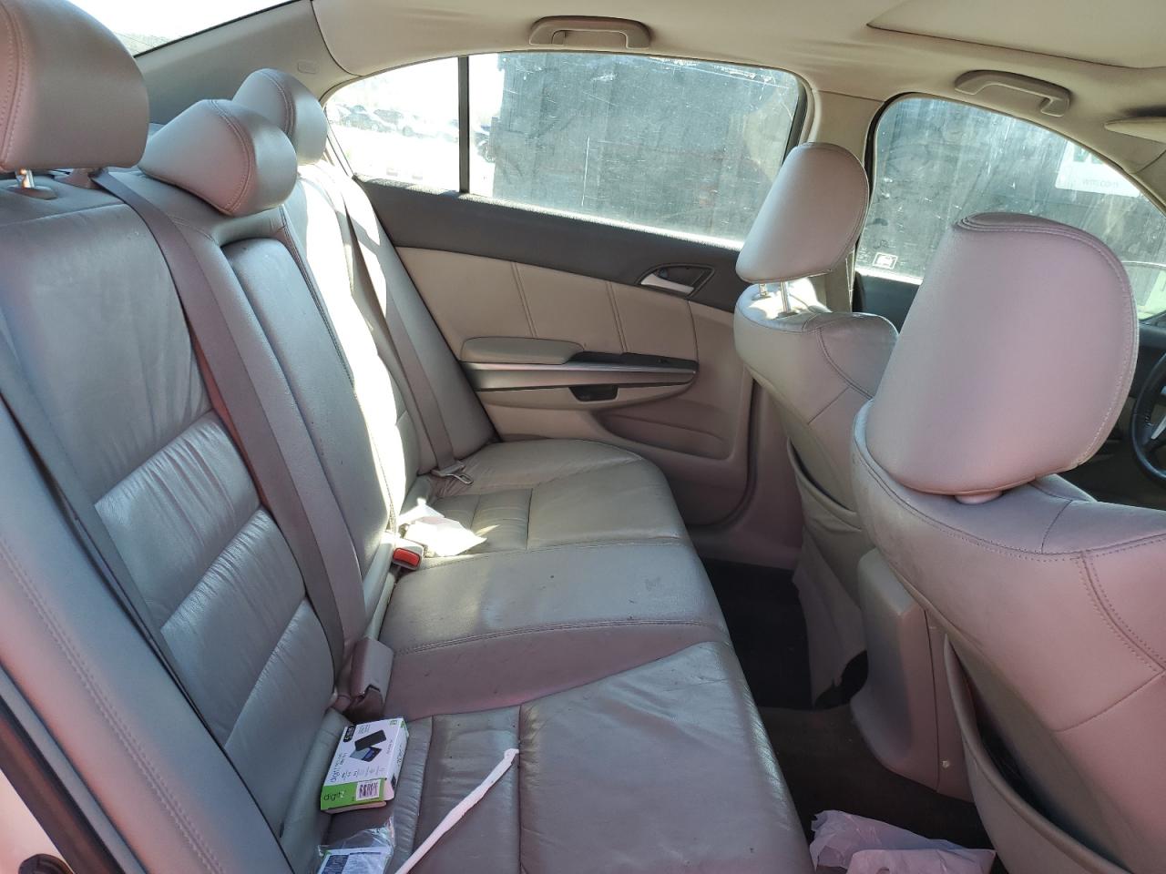 2008 Honda Accord - Image 10