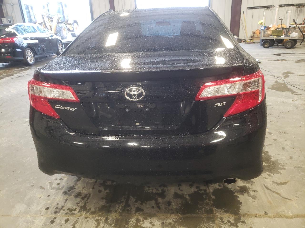 2014 Toyota Camry - Image 6
