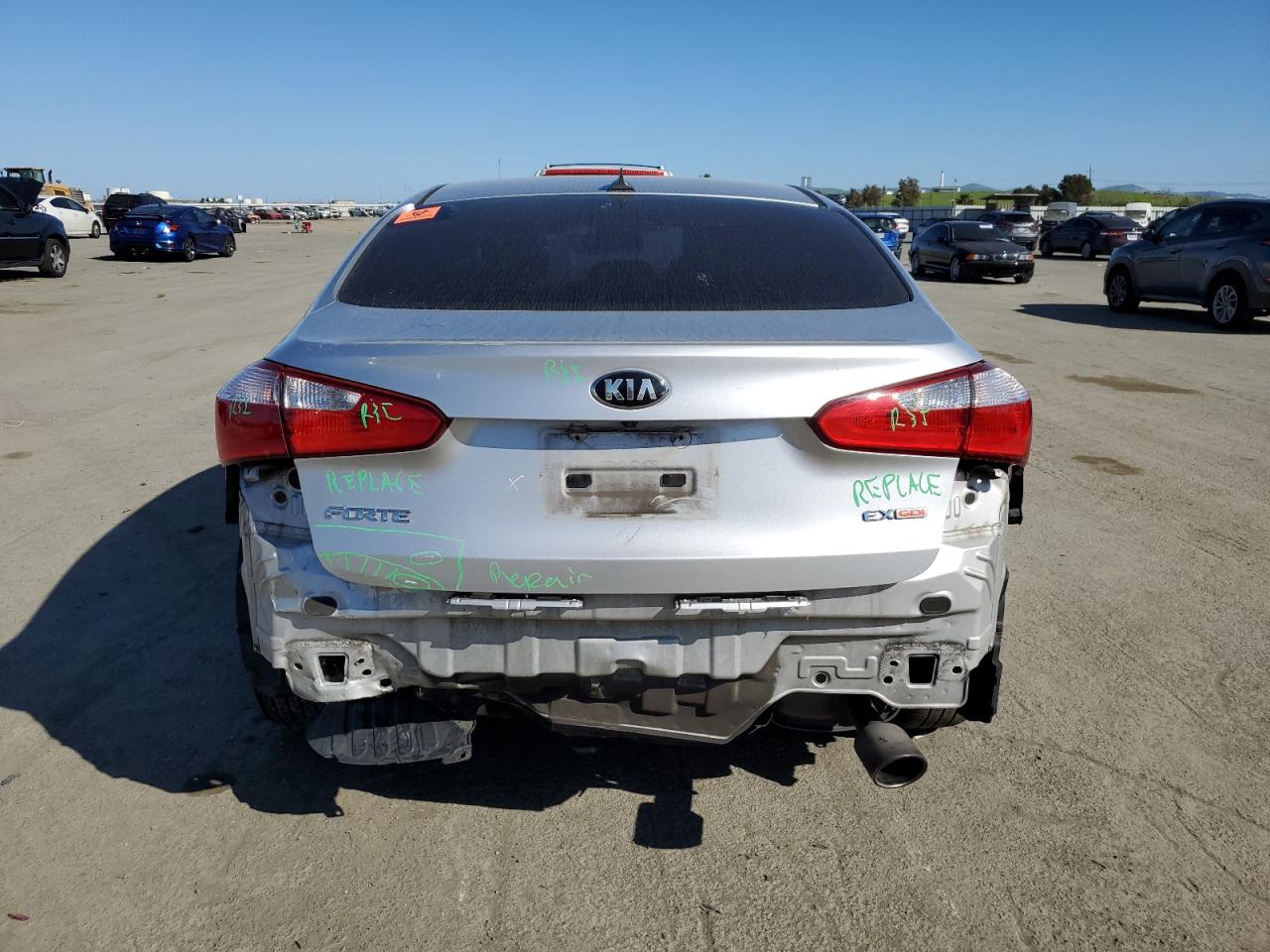 2014 Kia Forte - Image 6
