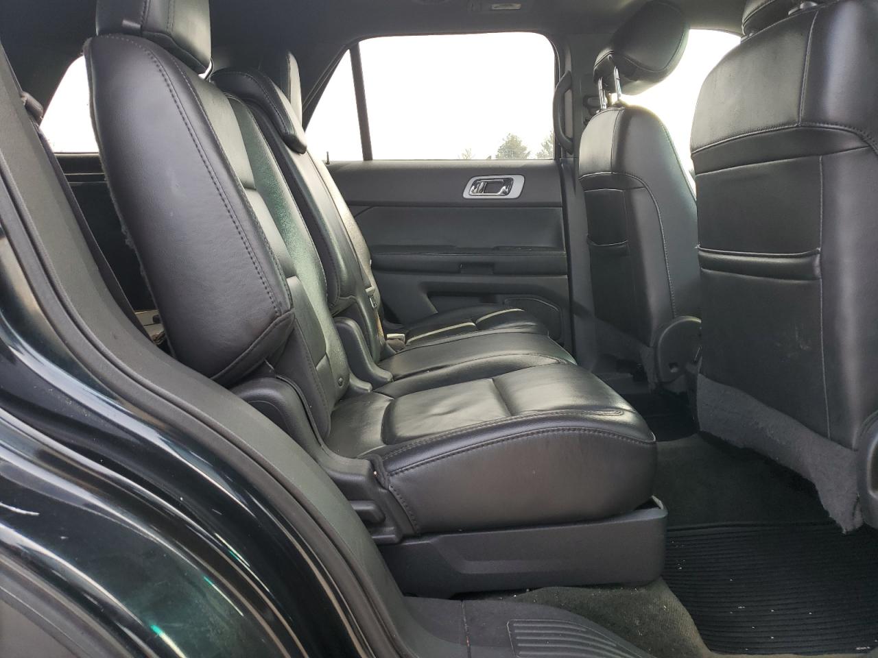 2014 Ford Explorer - Image 11