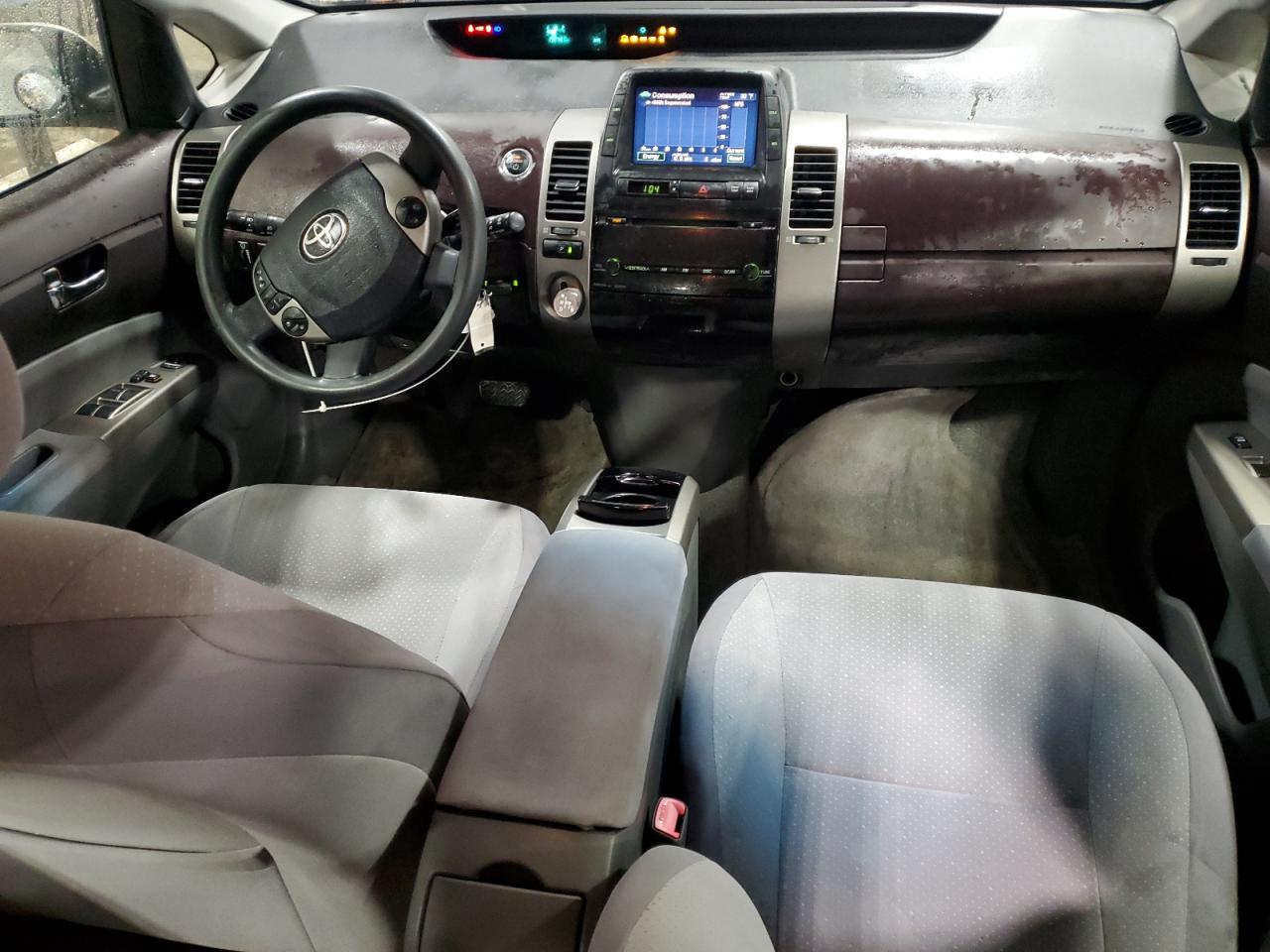 2005 Toyota Prius - Image 8