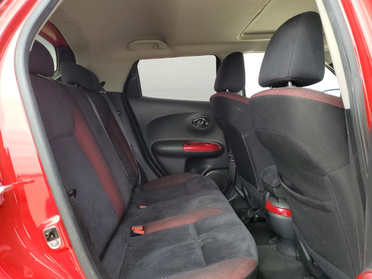 2017 Nissan Juke - Image 11