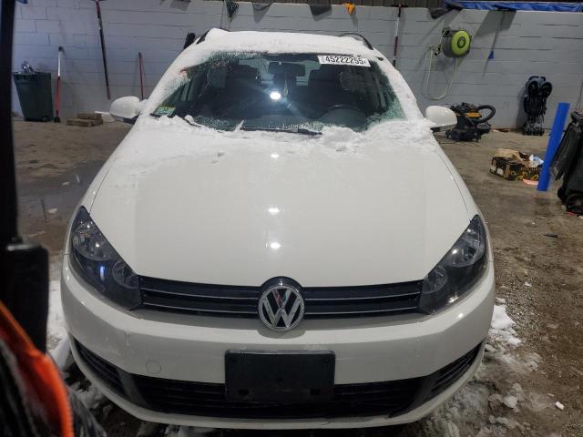 Crossovers VOLKSWAGEN JETTA 2012 Biały