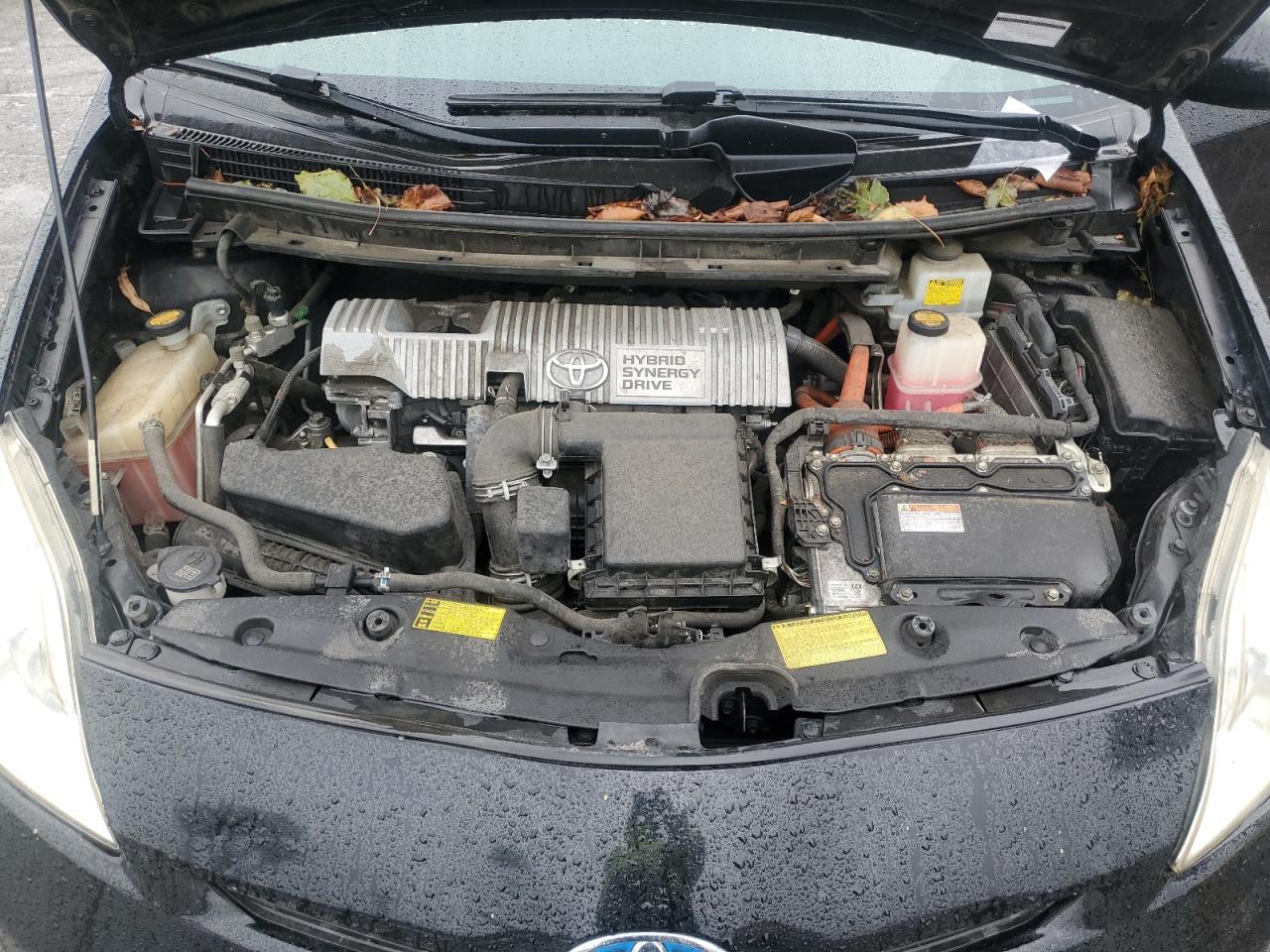 2014 Toyota Prius - Image 12