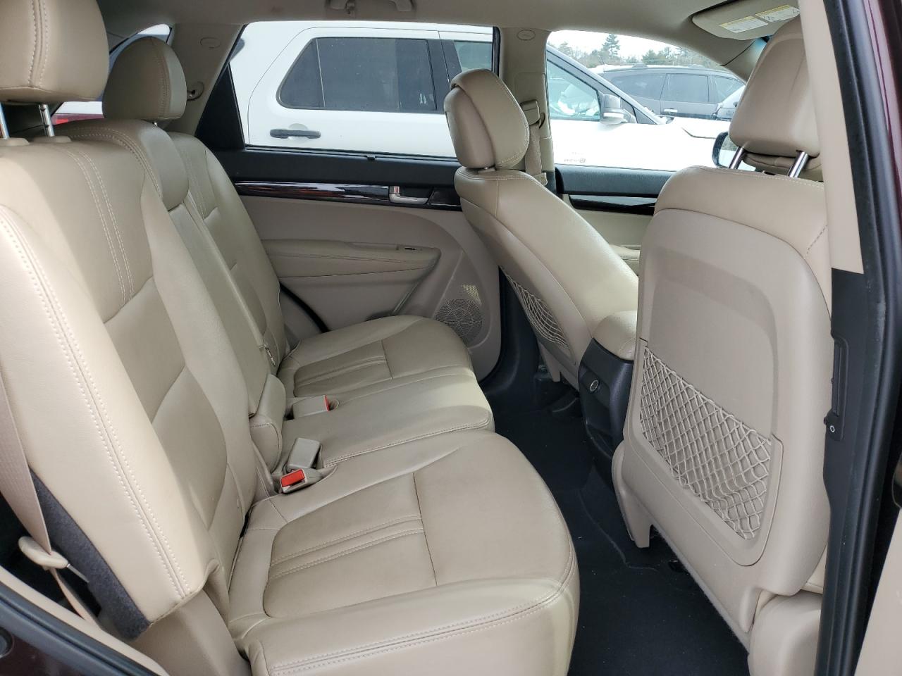 2014 Kia Sorento - Image 11