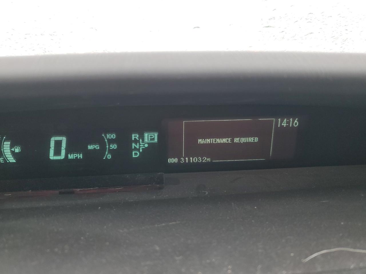 2015 Toyota Prius - Image 9