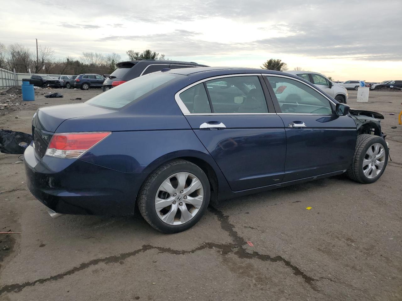 2009 Honda Accord - Image 3