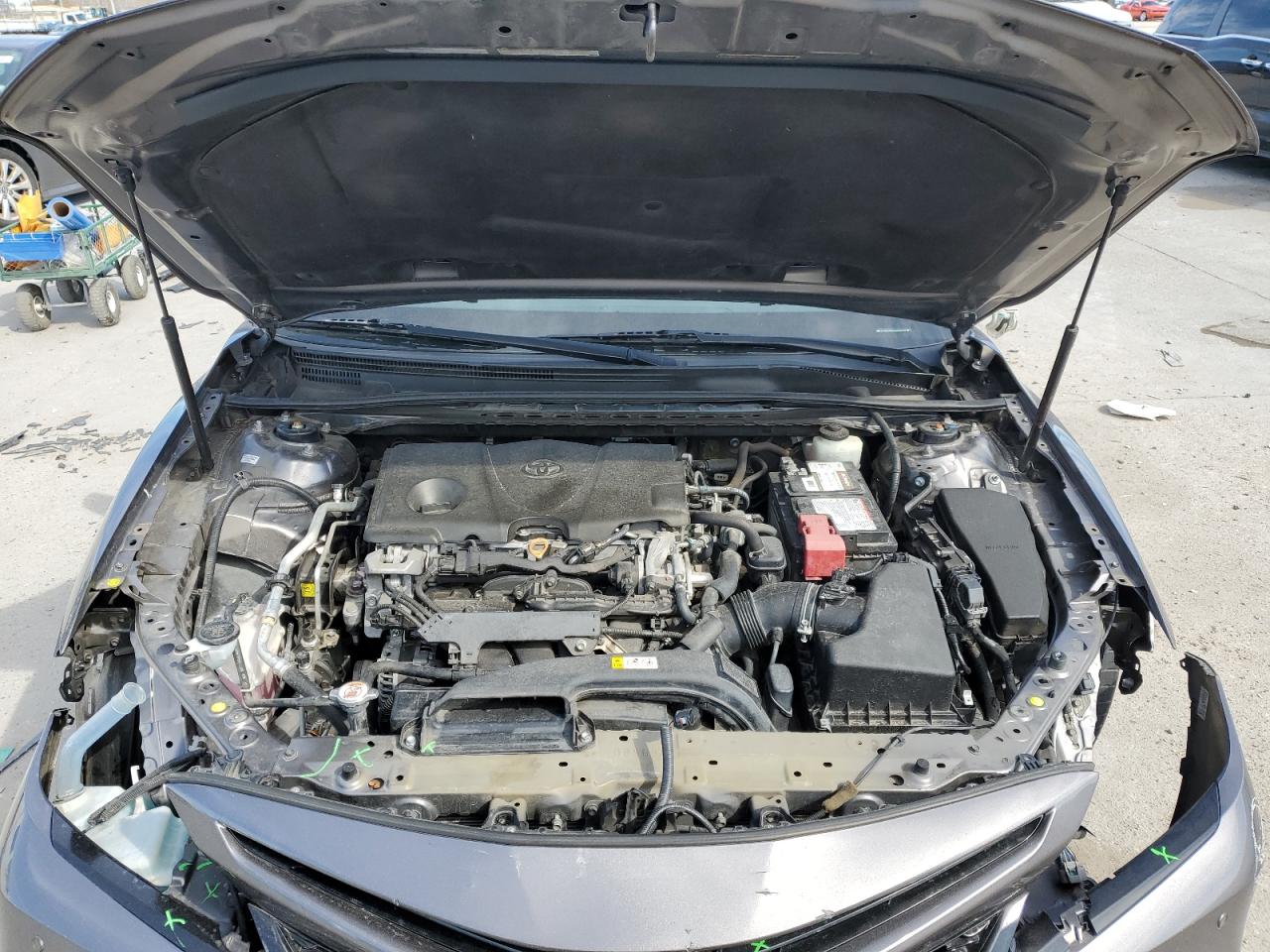 2018 Toyota Camry - Image 11