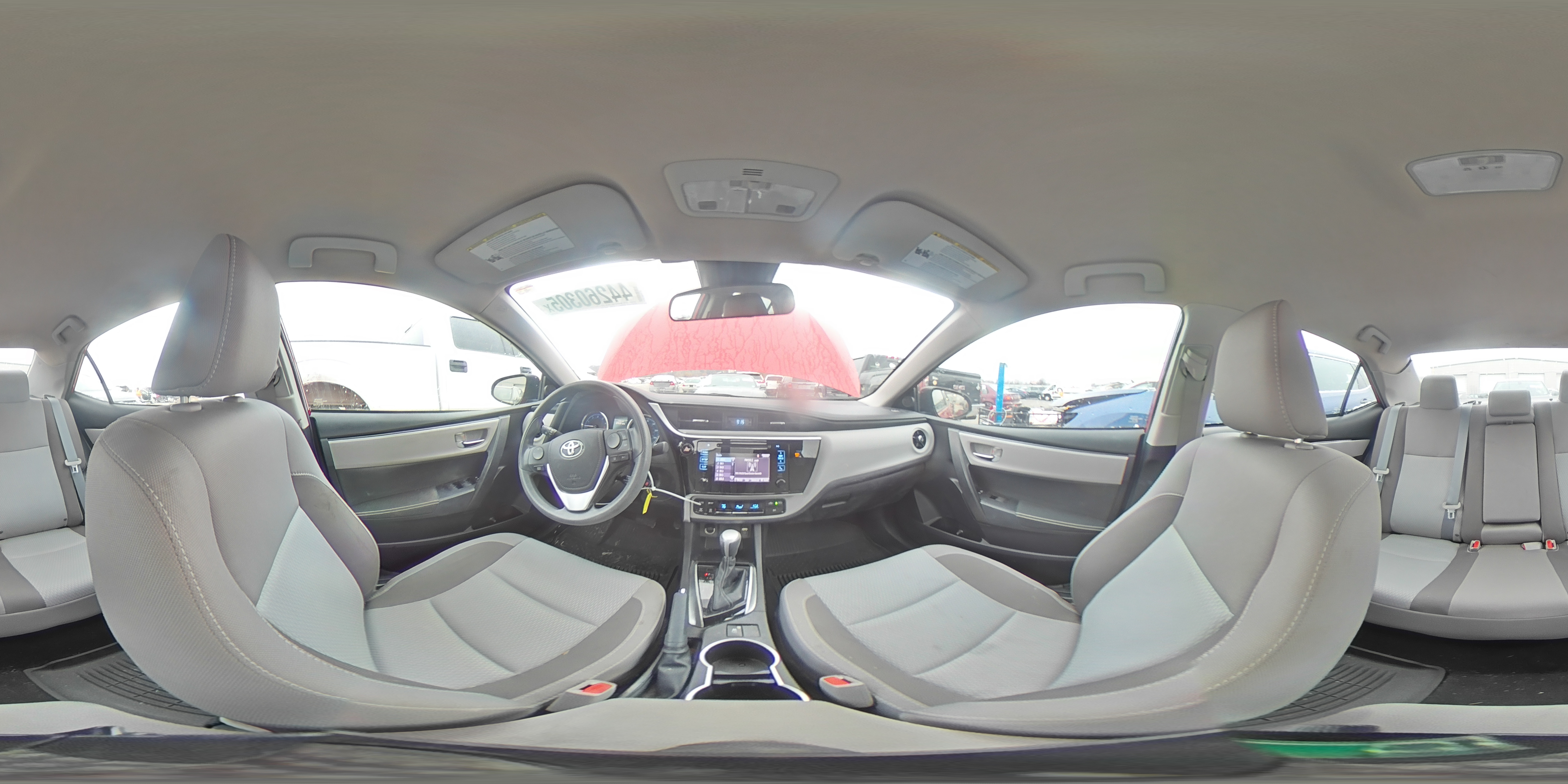 2018 Toyota Corolla - Image 13