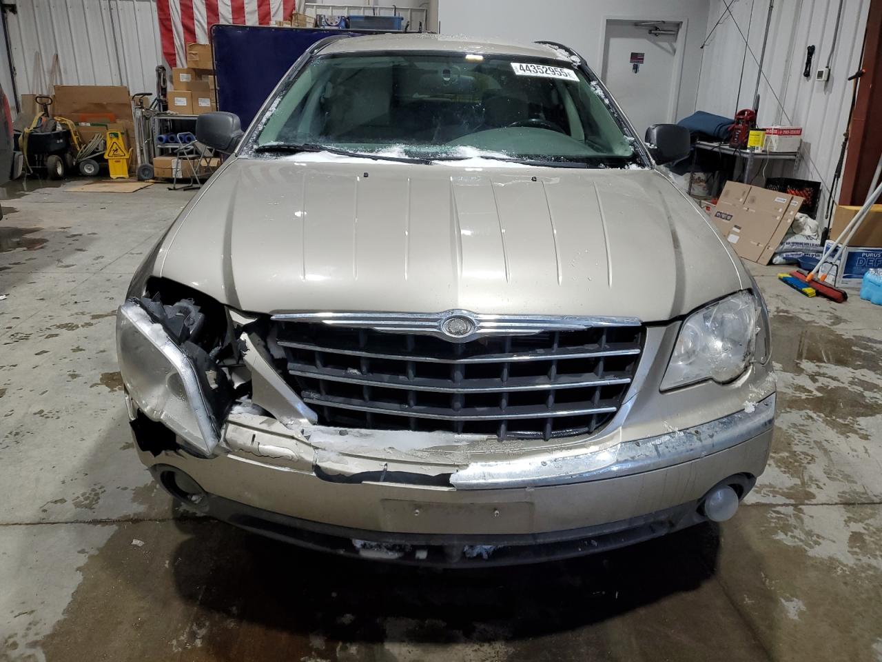 2008 Chrysler Pacifica - Image 5