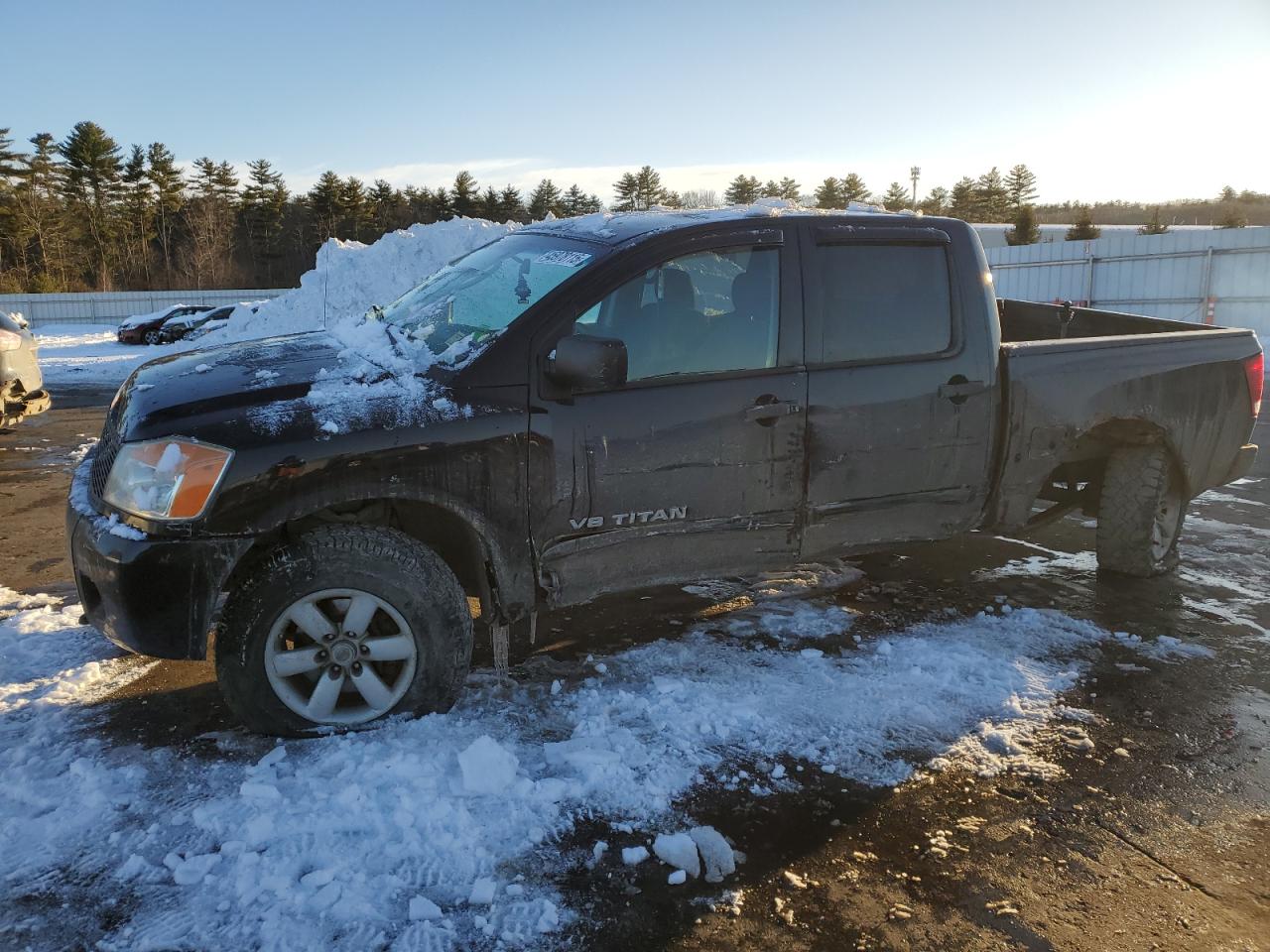 2009 Nissan Titan - Image 1