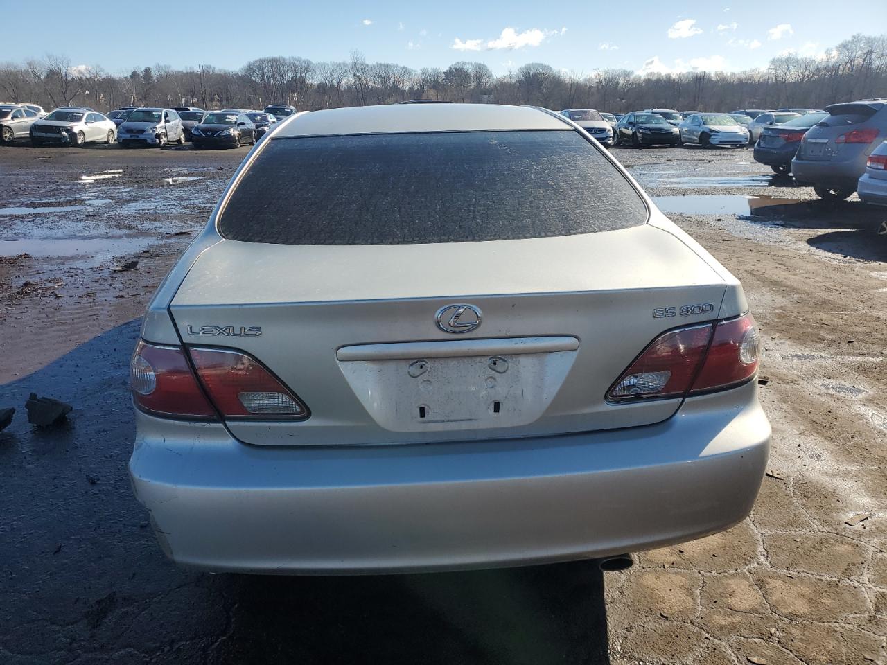 2003 Lexus ES - Image 6