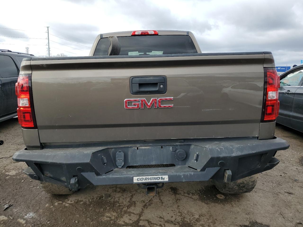 2015 GMC Sierra - Image 6