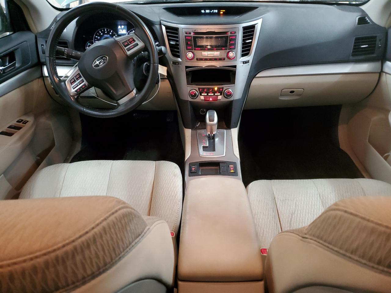 2012 Subaru Outback - Image 8