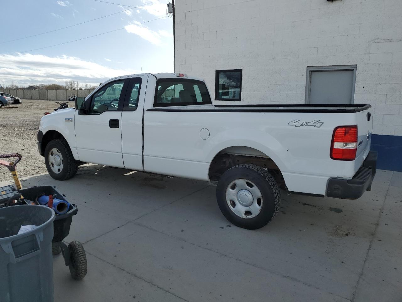 2006 Ford F-150 - Image 2