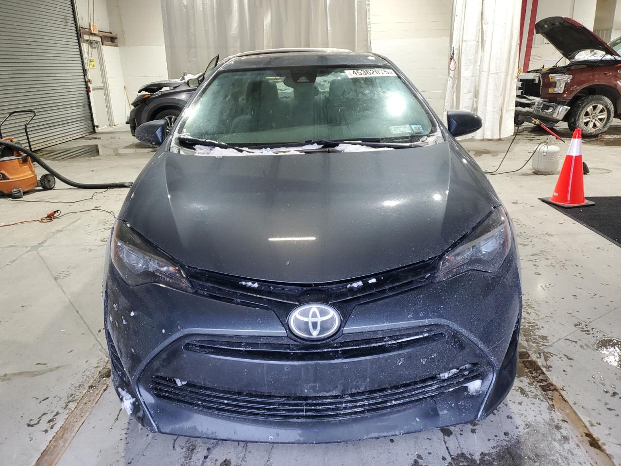 2017 Toyota Corolla - Image 5