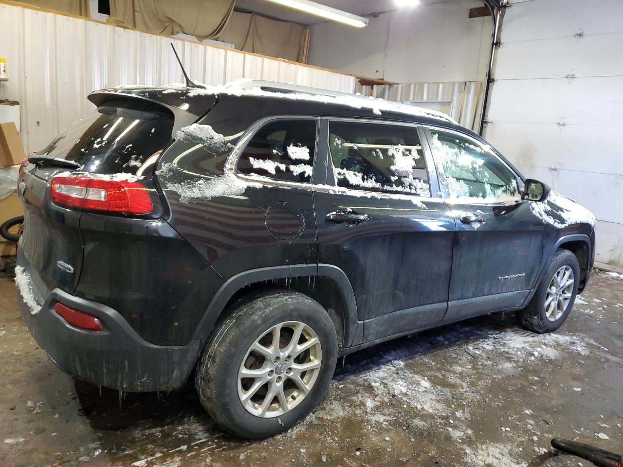 2014 Jeep Grand Cherokee - Image 3