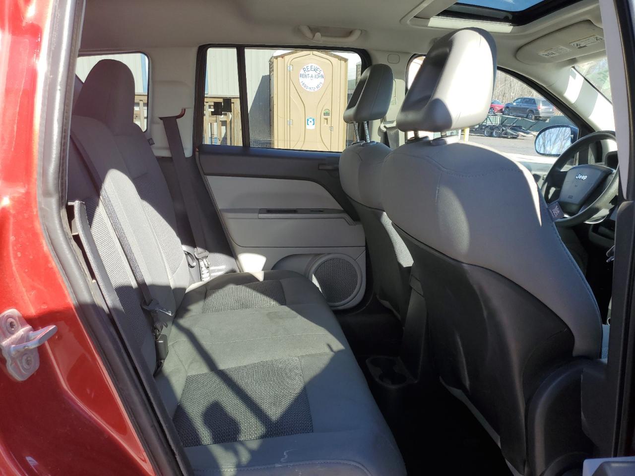 2007 Jeep Compass - Image 11