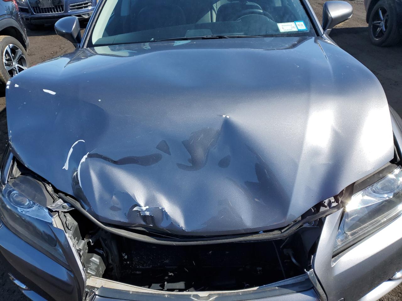 2015 Lexus GS - Image 11