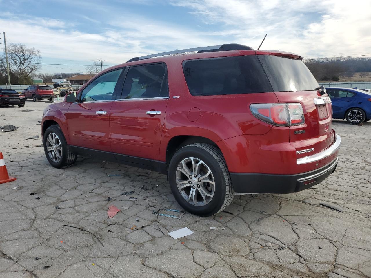 2014 GMC Acadia - Image 2