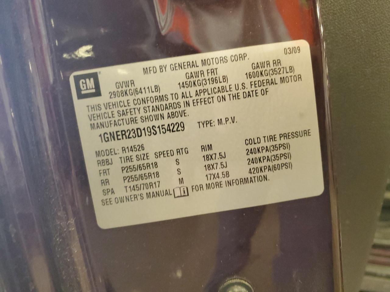 2009 Chevrolet Traverse - Image 13