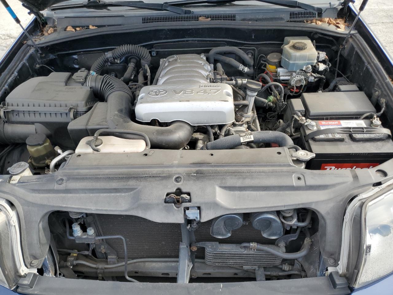 2004 Toyota 4Runner - Image 12