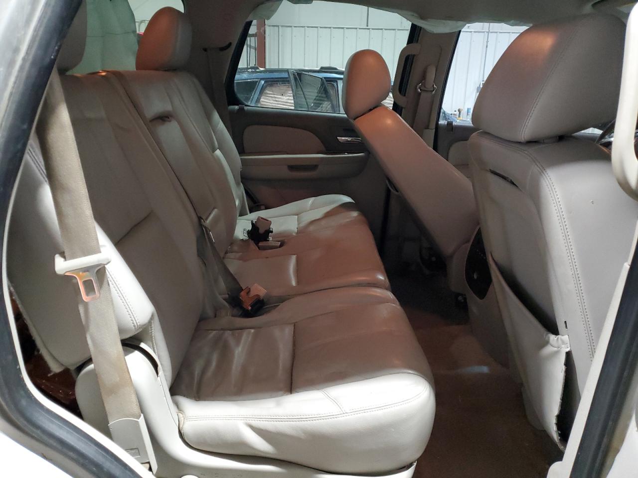 2011 GMC Yukon Slt VIN: 1GKS2CE05BR271281 Lot: 45723165